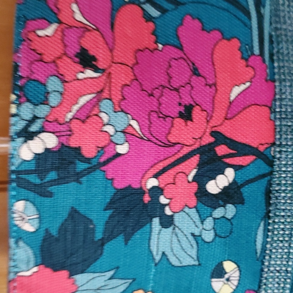 Sakroots Teal and Pink Floral Crossbody Bag - Picture 4 of 14